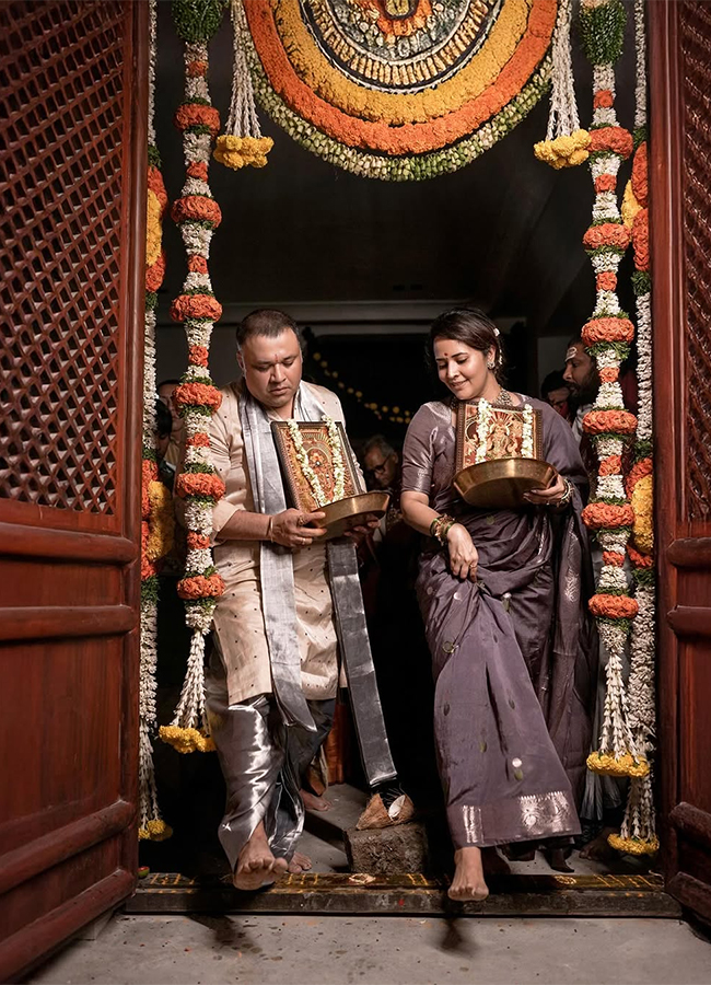 Actress_20Anasuya_20Bharadwaj_20New_20House_20Warming_20Ceremony_20Photos__20_282_29.jpg 2