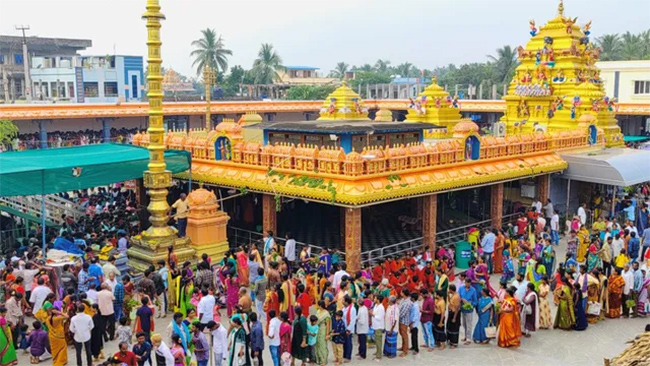 Vadapalli_20Sri_20Venkateswara_20Swamy_20Temple_20at_20Andhra_20Pradesh_7.jpg 7