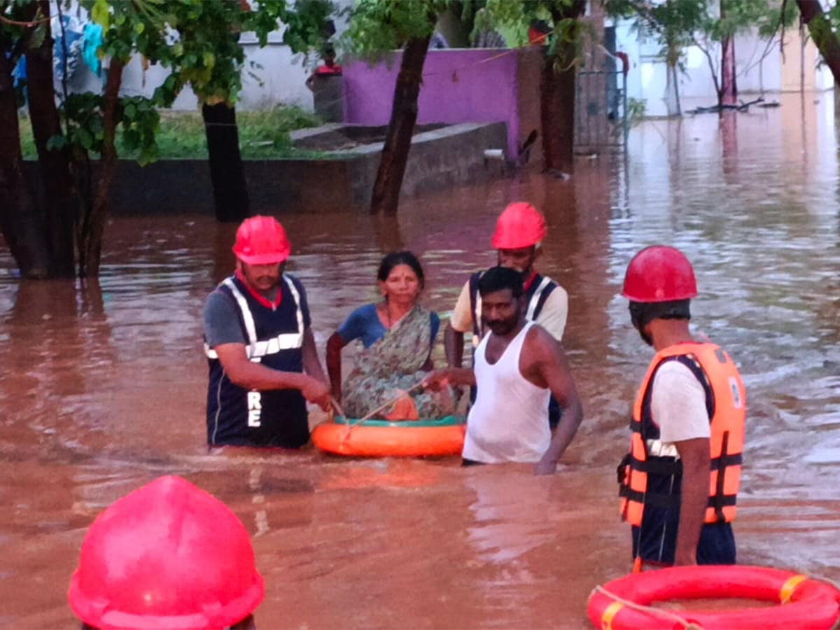 Heavy_20Rains_20In_20Anantapur_20District_20Photos_28.jpg 25