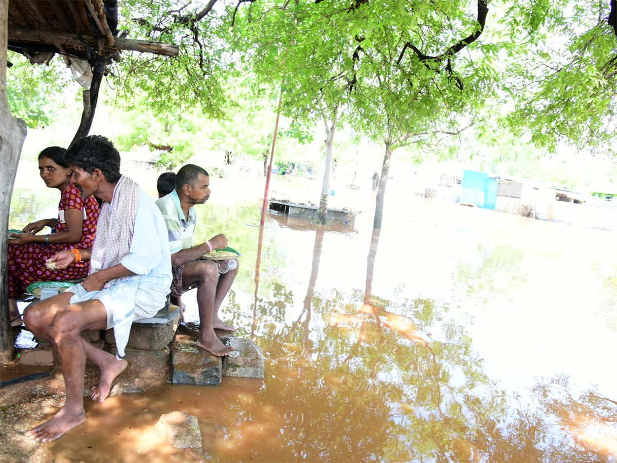 Heavy_20Rains_20In_20Anantapur_20District_20Photos_32.jpg 27