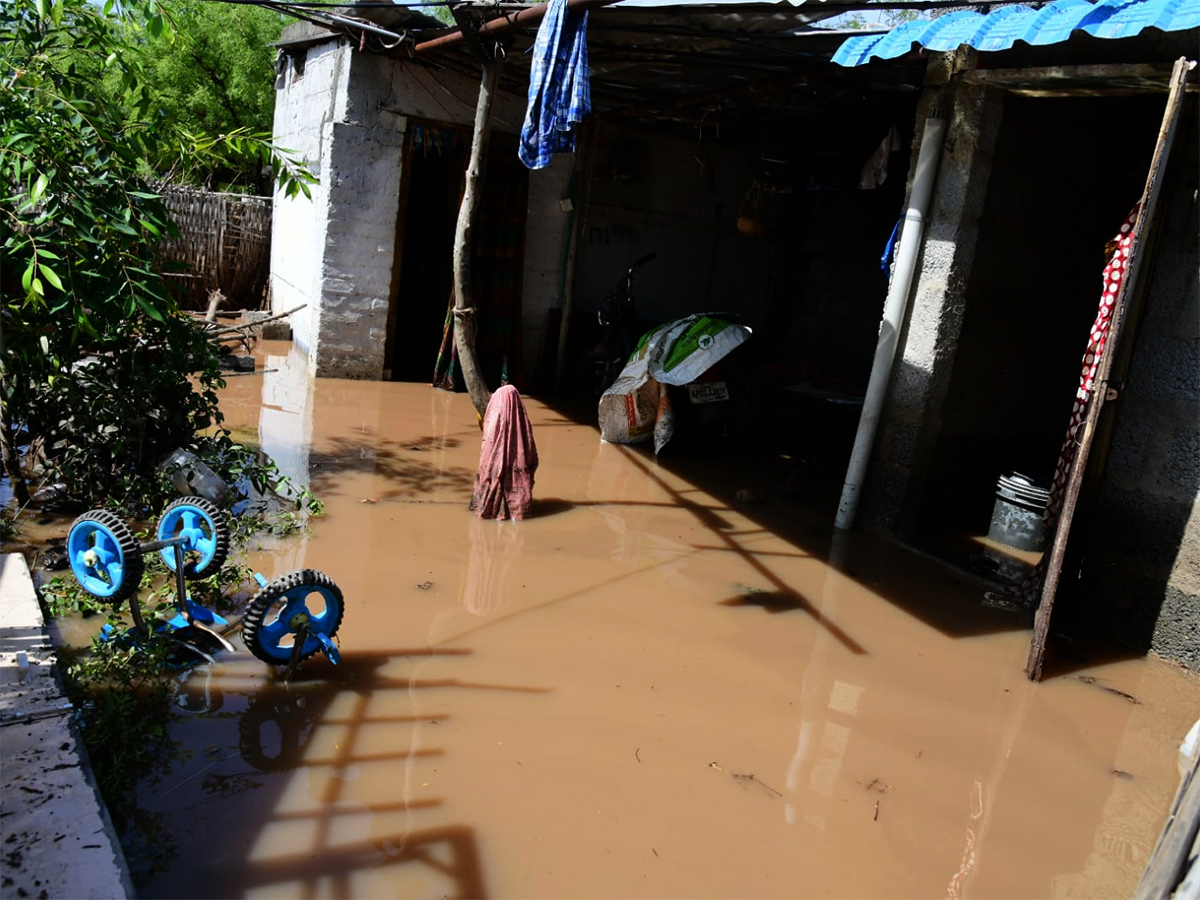 Heavy_20Rains_20In_20Anantapur_20District_20Photos_36.jpg 29