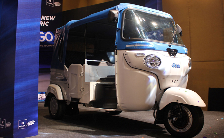 bajaj01.jpg