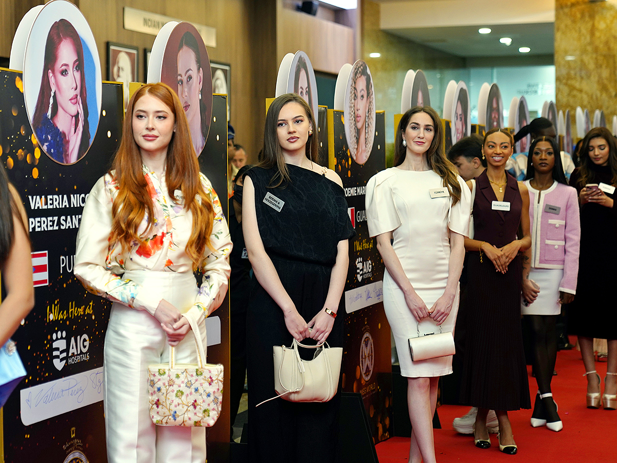 Miss_20World_20Contestants_20Words_20On_20AIG_20Hospitals_20Gachibowli_20Photos__20_2816_29.jpg 16