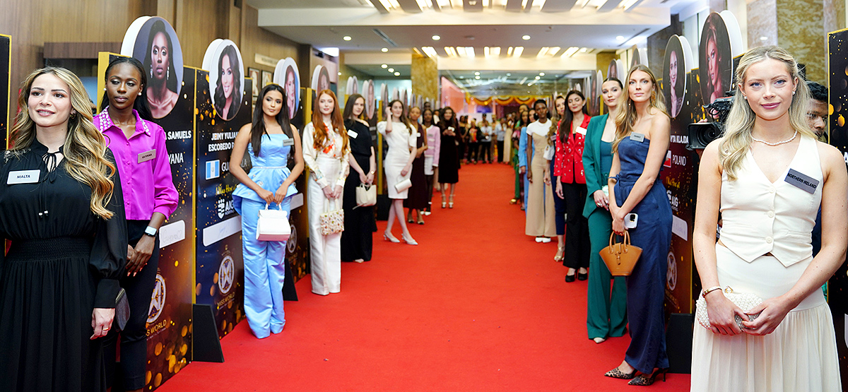 Miss_20World_20Contestants_20Words_20On_20AIG_20Hospitals_20Gachibowli_20Photos__20_2817_29.jpg 17