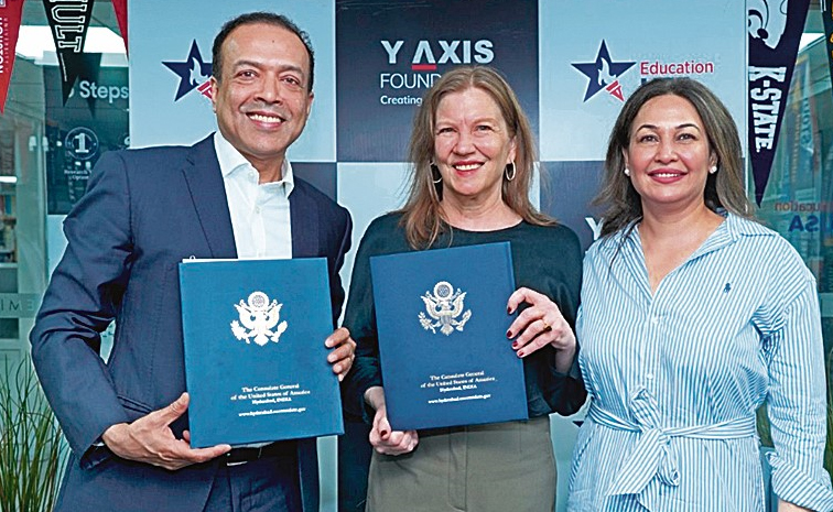 Yaxis-USA_20Mou.jpg