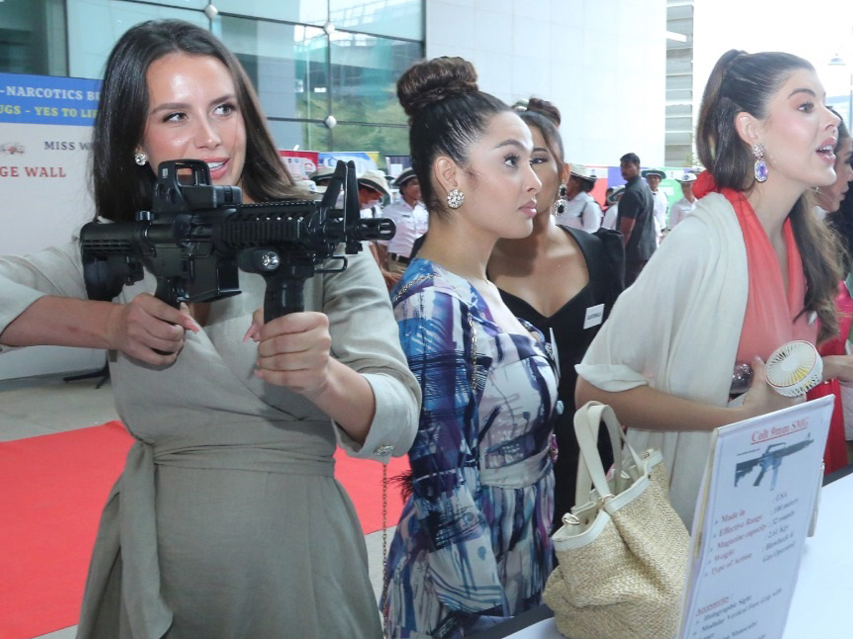 MIssWorld_202025_20in_20hyd_2017.jpg 18