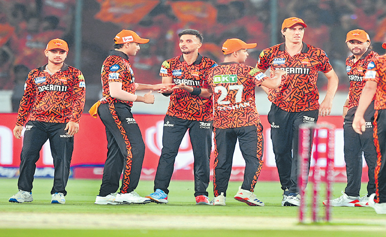SUNRISERS_4167.jpg