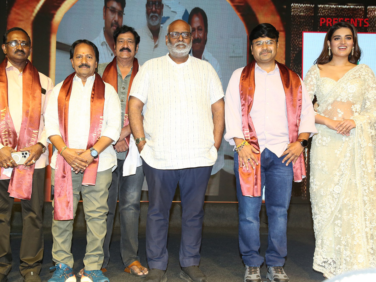 Hari_20Hara_20Veera_20Mallu_20Grand_20Press_20Meet_3.jpg 3