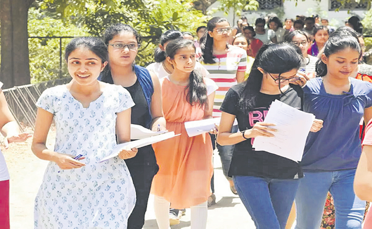 STUDENTS-JEE-ADVANCED.jpg