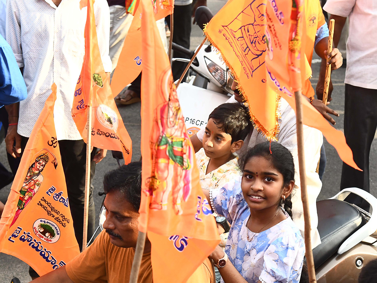 Hanuman_20Jayanti_202025_20_20Hanuman_20Shobha_20Yatra_20Vijayawada_20BRTS_20Road__20_2822_29.jpg 22