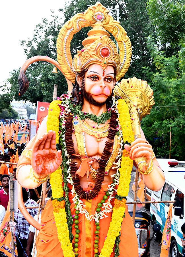 Hanuman_20Jayanti_202025_20_20Hanuman_20Shobha_20Yatra_20Vijayawada_20BRTS_20Road__20_2828_29.jpg 28