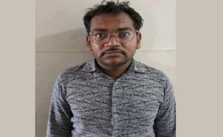 Gujarat-Man-Arrested-For-Sp.jpg