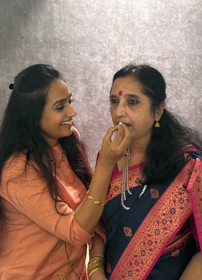 Laya_20mothers_20birthday5.jpg 6