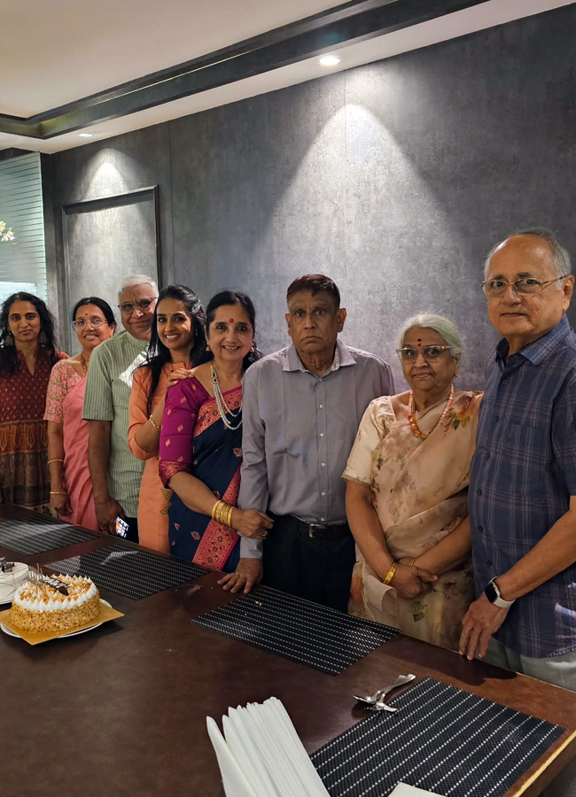 Laya_20mothers_20birthday7.jpg 8