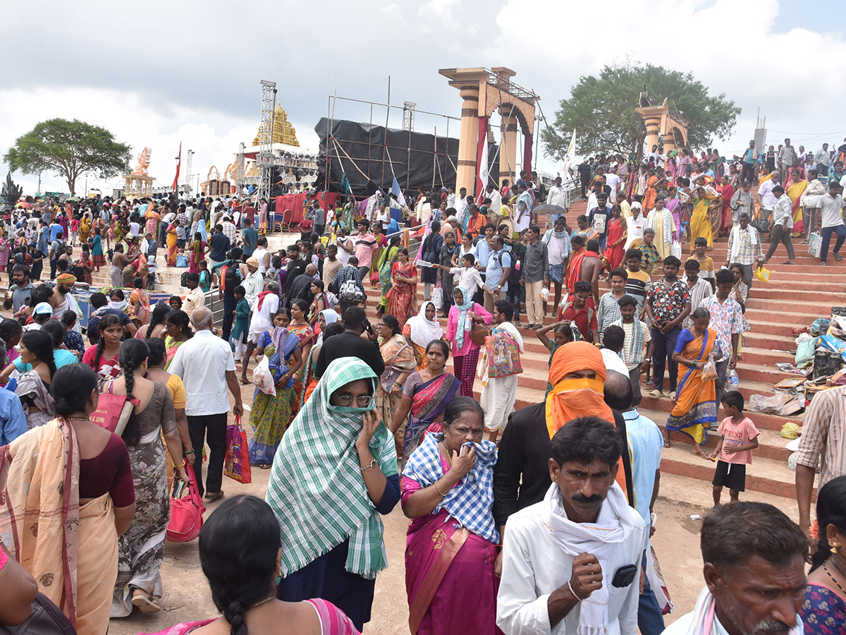 Saraswati_20Pushkaralu_202025_20in_20Telangana_20Photo_20Gallery__20_285_29.jpg 5