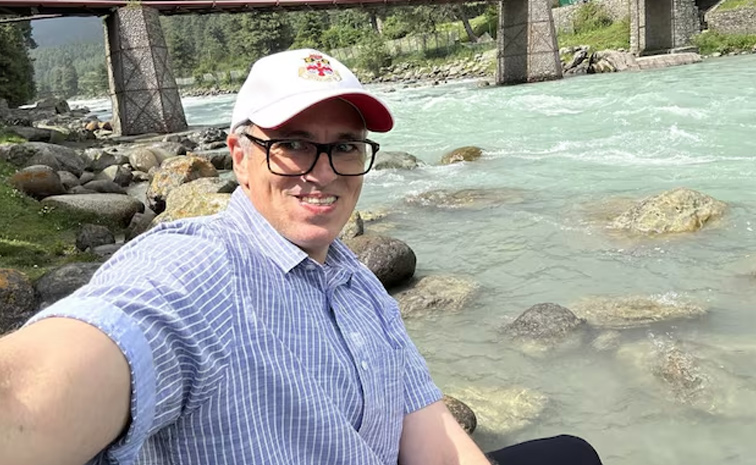 Omar_Abdullah_Cabinet.jpg