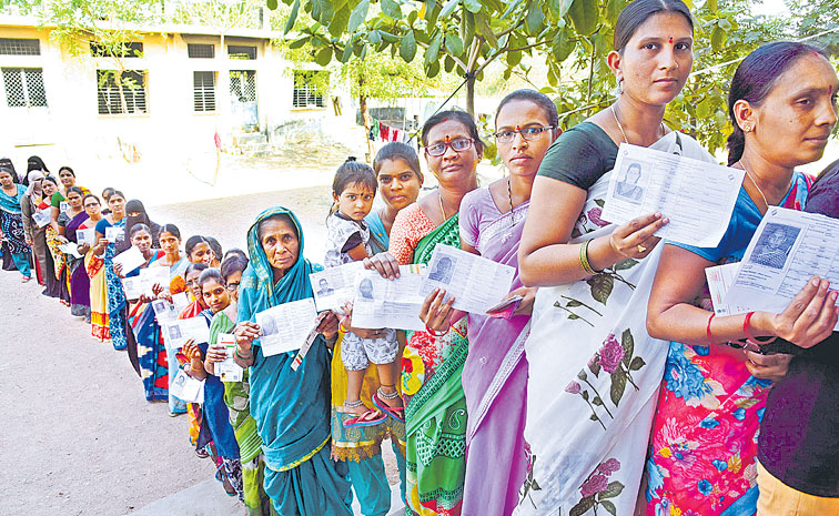 Indian-Women-Voters.jpg
