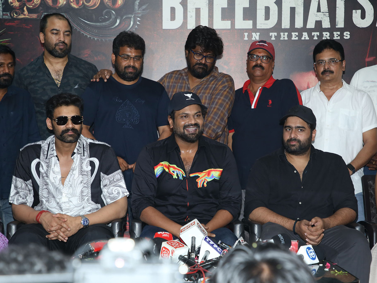 Bhairavam_20Movie_20Success_20Celebrations_20Photos__20_285_29.jpg 5