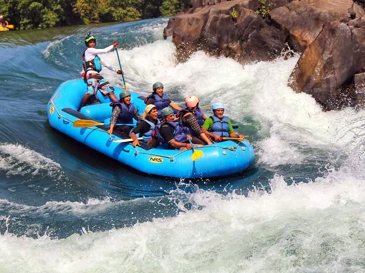 Dandeli_20waterfall1_0.jpg 2