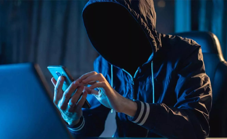 cyber1.jpg