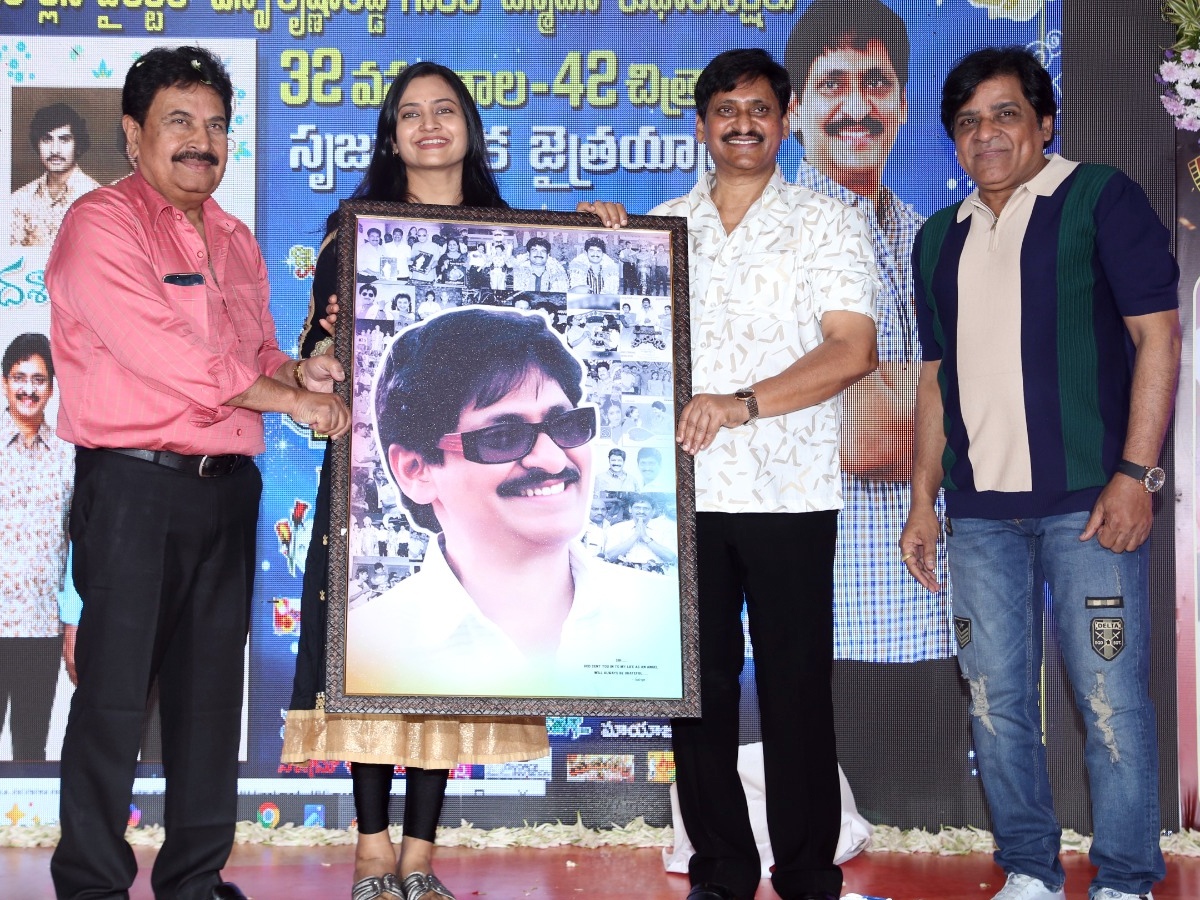 SV_20krishna_20reddy_20birthday12.jpg 12