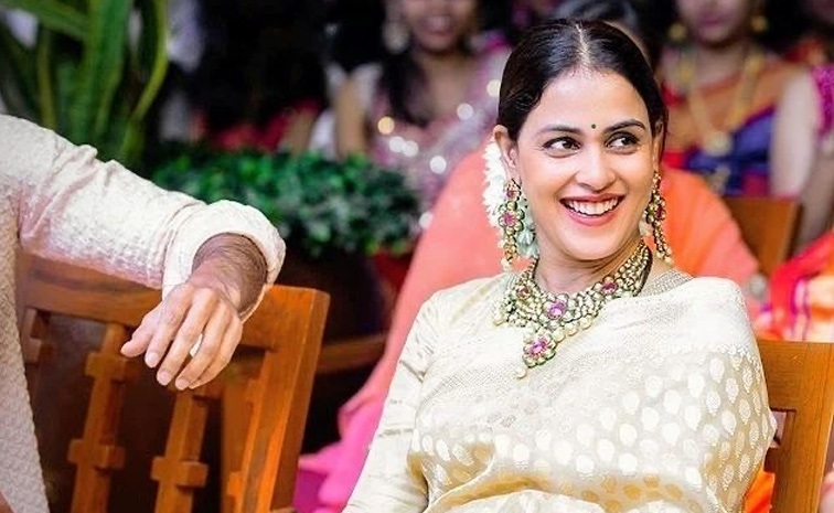 Genelia_20and_20Riteish_20Deshmukh_20cutest_20couples_20Photos_20_281_29.jpg 2