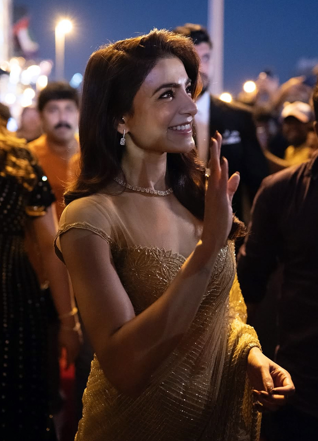 Samantha3.jpg 3