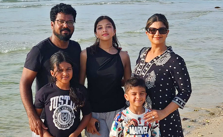 Intresting_20Facts_20About_20Actress_20Rambha_20Birthday_20Special_20Details_20Photos_20_286_29.jpg 4