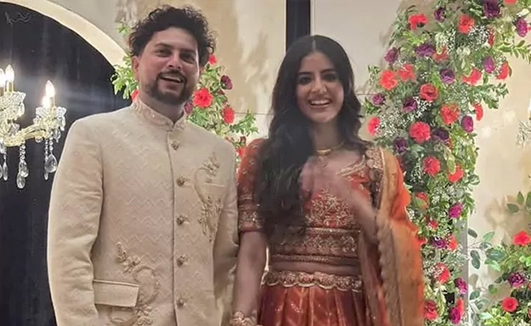 Kuldeep_20Yadav_20gets_20engaged_20to_20childhood_20friend_20Vanshika_20in_20Lucknow_20photos_20_285_29.jpg 6