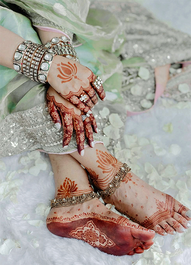 Hina_20Khan_20marries_20Rocky_20Jaiswal_20in_20an_20intimate_20ceremony_20amid_20cancer_20battle_20Photos__20_2814_29.jpg 14