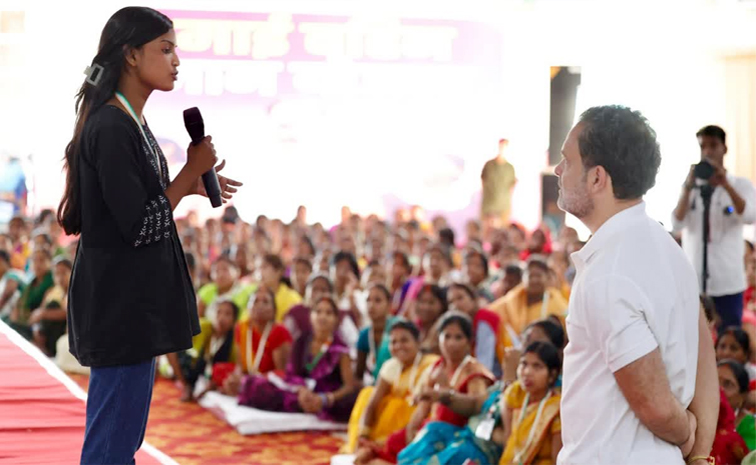 RIYA_20PASWAN.jpg