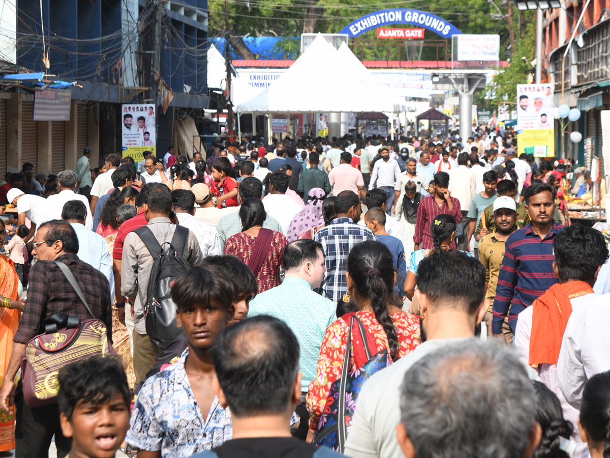 Chepa_20Mandu_20Prasadam_20In_20Nampally_20Exhibition_20Grounds_20Hyderabad__20_2830_29.jpg 30