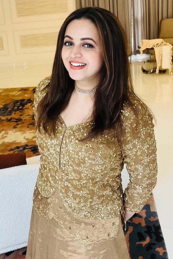 Actress_20Bhavana_20Shares_20Latest_20pictures_20On_20SOcial_20Media_20_20_289_29.jpg 10