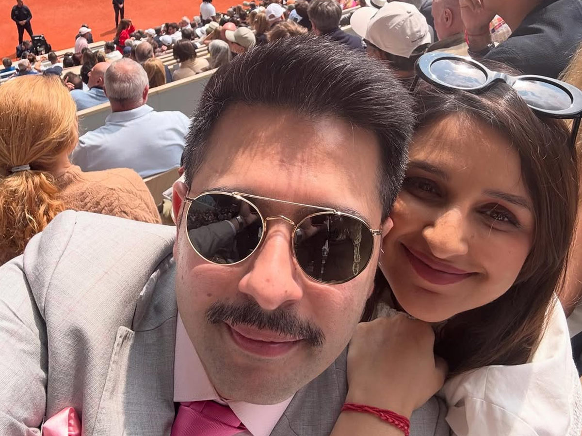 Parineeti_20Chopra_20and_20Raghav_20Chadha_20attend_20the_20French_20Open_20Final_20in_20Paris_20Photos_20_2811_29.jpg 12