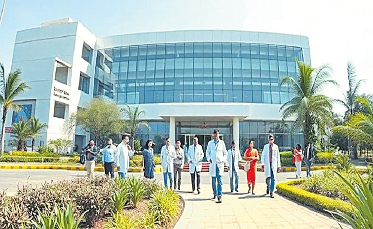 SINGLE-SPECIALTY-HOSPITALS.jpg