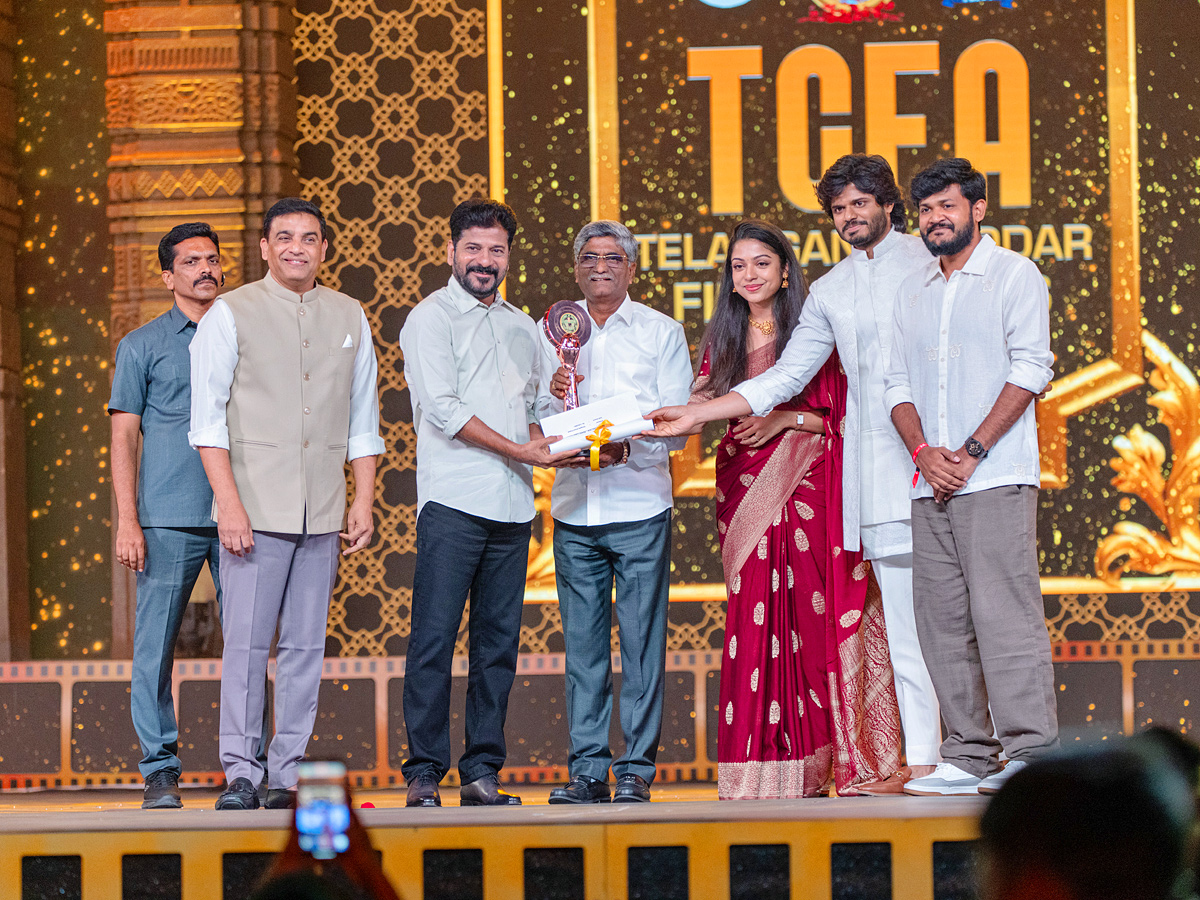 Telangana_20Gaddar_20Film_20Awards_20Photos_20_281_29.jpg 4