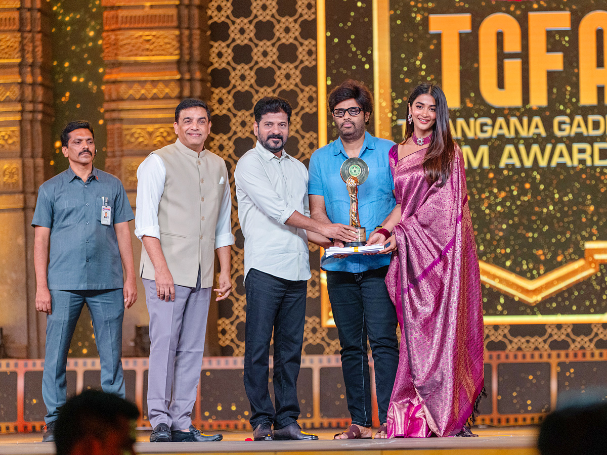 Telangana_20Gaddar_20Film_20Awards_20Photos_20_282_29.jpg 5