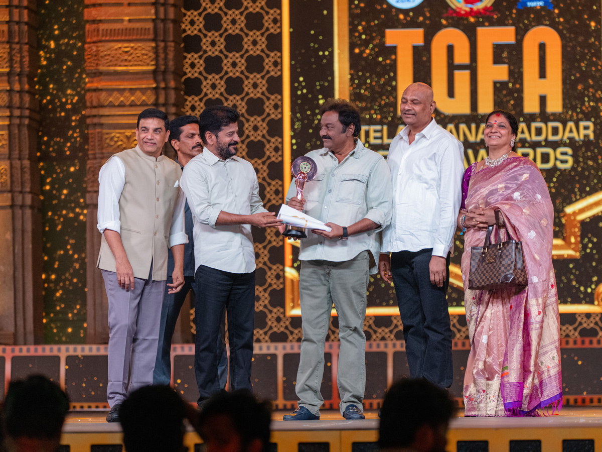 Telangana_20Gaddar_20Film_20Awards_20Photos_20_2832_29.jpg 33