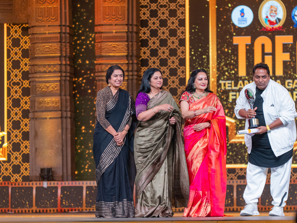 Telangana_20Gaddar_20Film_20Awards_20Photos_20_2840_29.jpg 37