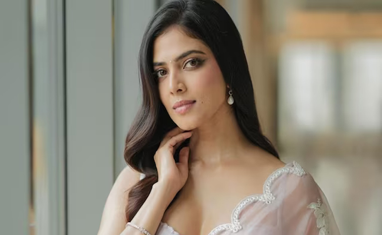 malavika.jpg