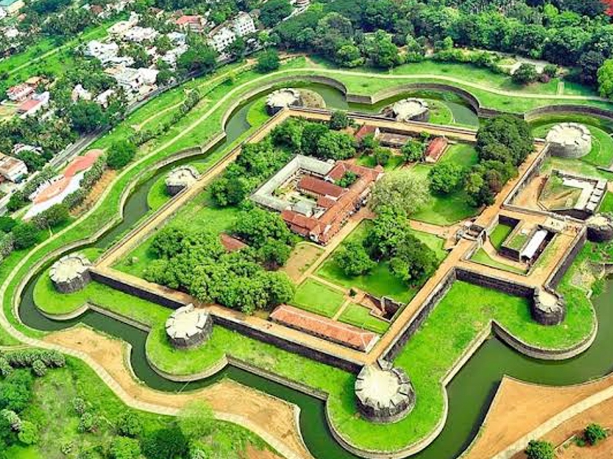 Tourist_20places_20in_20palakkad5.jpg 6