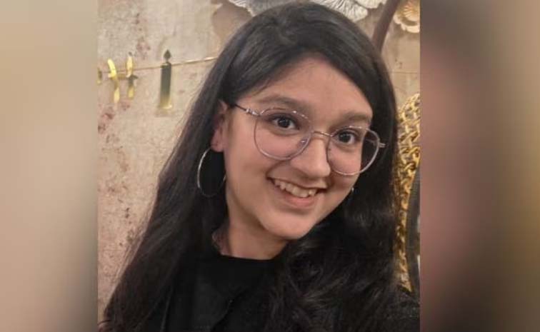 avika.jpg