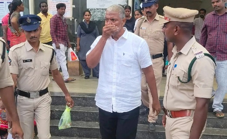 vallabhaneni-vamsi1.jpg