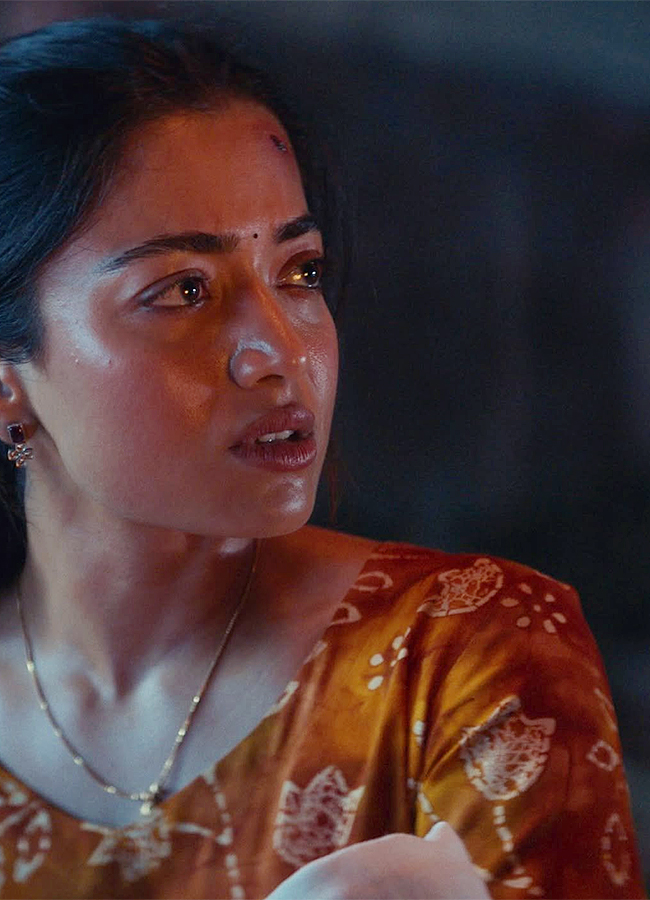 Actress_20Rashmika_20Mandanna_20At_20Kuberaa_20Movie_20Sweet_20Memories__20_2811_29.jpg 11