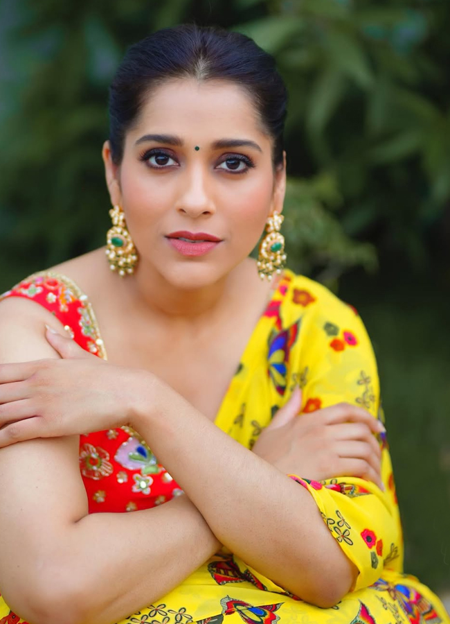 rashmi_20gautham15.jpg 16