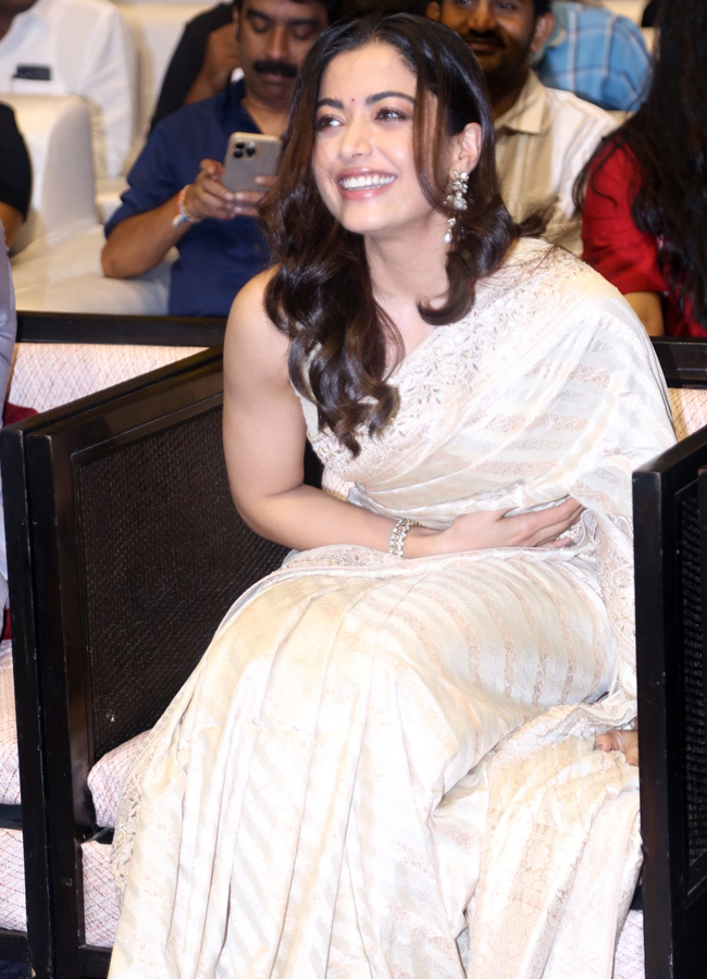 Kuberaa_20success_20meet16.jpg 16