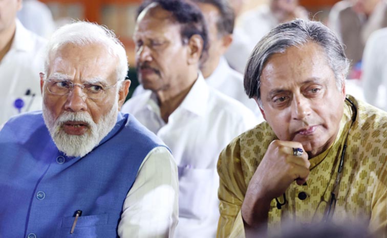 SHASHI-THAROOR.jpg