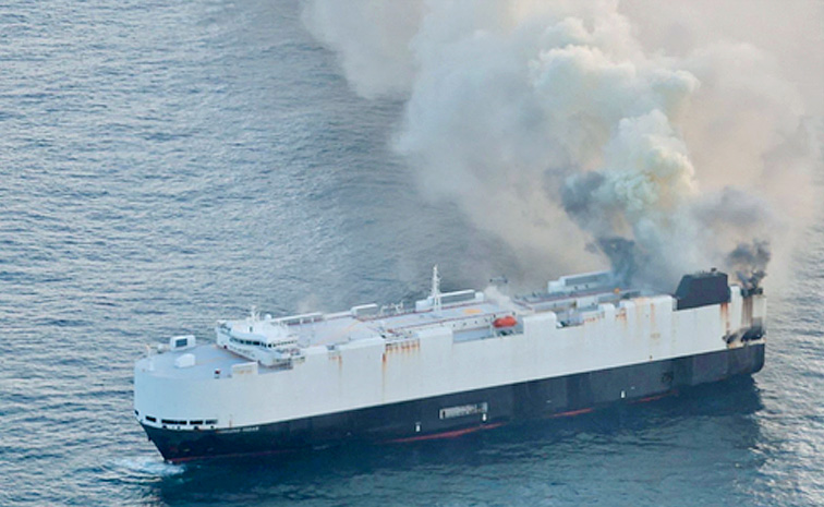 Cargo-Ship-Sinks.jpg