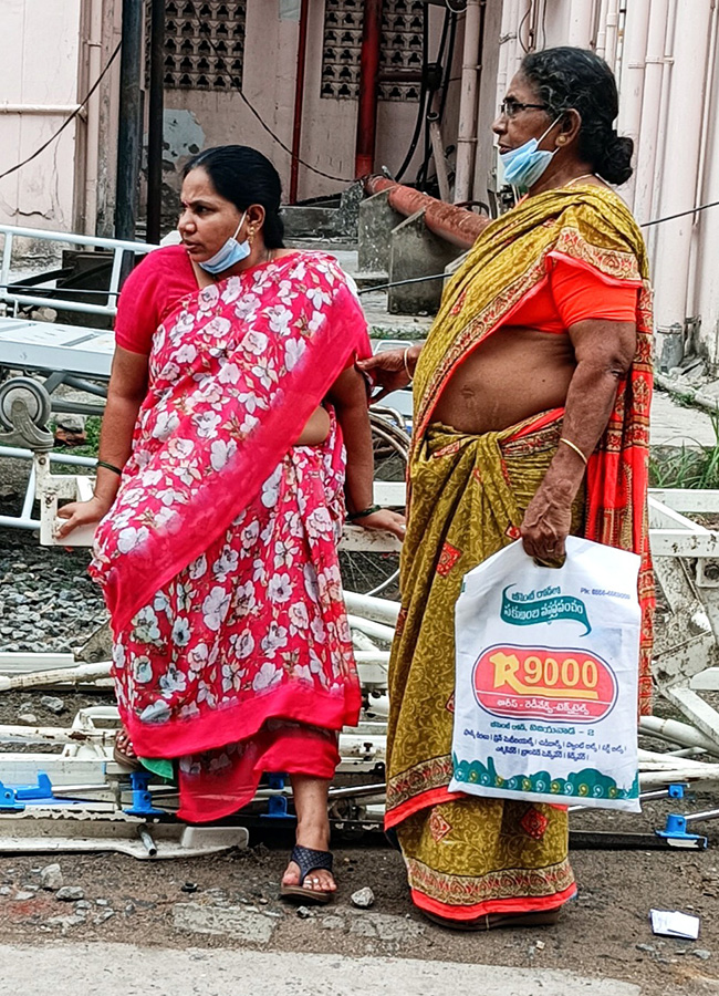 Government_20General_20Hospital_20in_20Gunadala_20Vijayawada_20.jpg 18