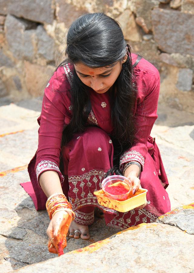 Golkonda_20Bonalu_202025_20Photos_3.jpg 3